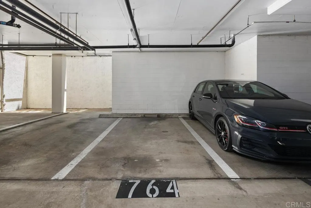 https://cdn.realtyfeed.com/cdn/127/306525824/25d2a2c81704f817a087743f689b0c96.webp