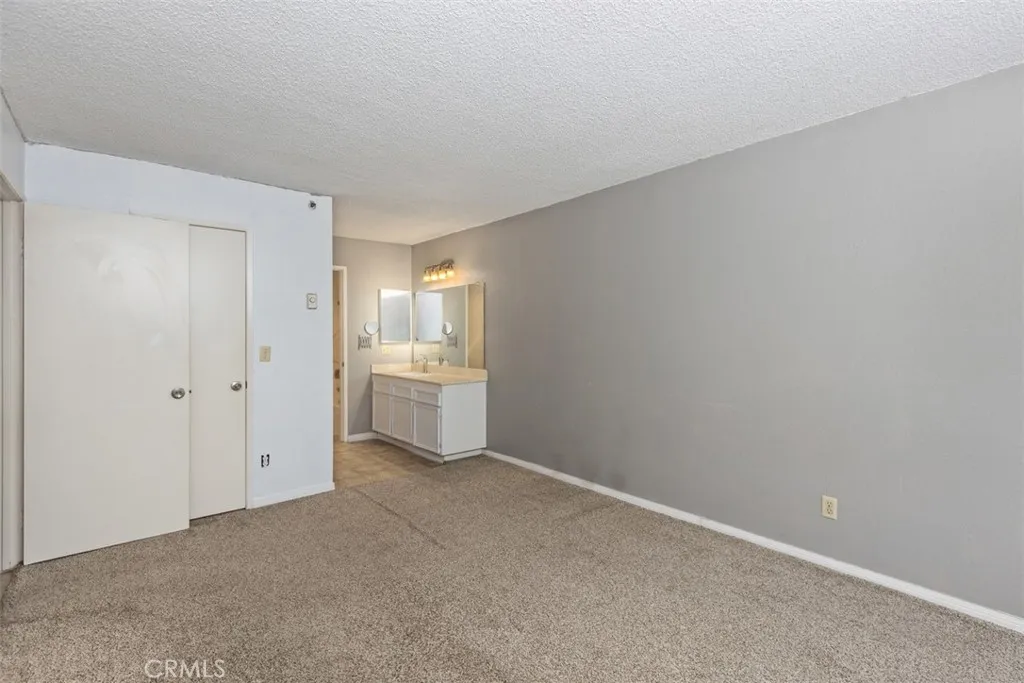 Photo #20: OC25190690 Listing: Photo #20