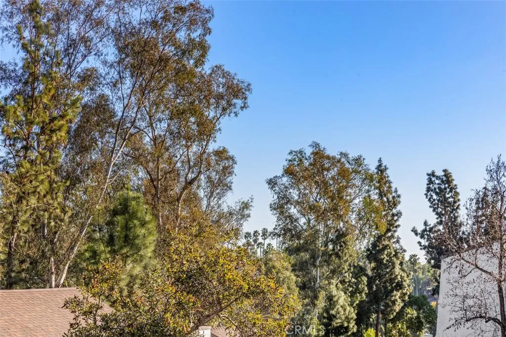 https://cdn.realtyfeed.com/cdn/127/306525879/a57b9915de61a32566cba24d983db9d9.webp