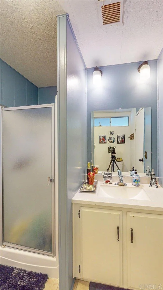 https://cdn.realtyfeed.com/cdn/127/306525965/ca3e67c3bcb4c03b2338007b5598198b.webp
