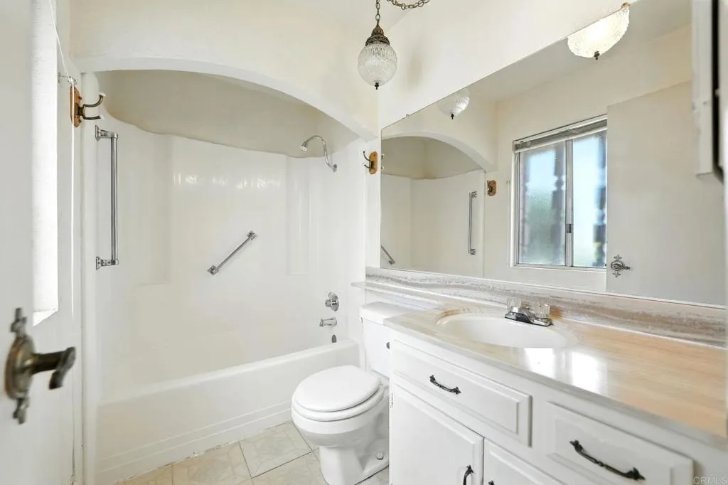 https://cdn.realtyfeed.com/cdn/127/306525998/2b97941235defa66dbdae7f969419212.webp