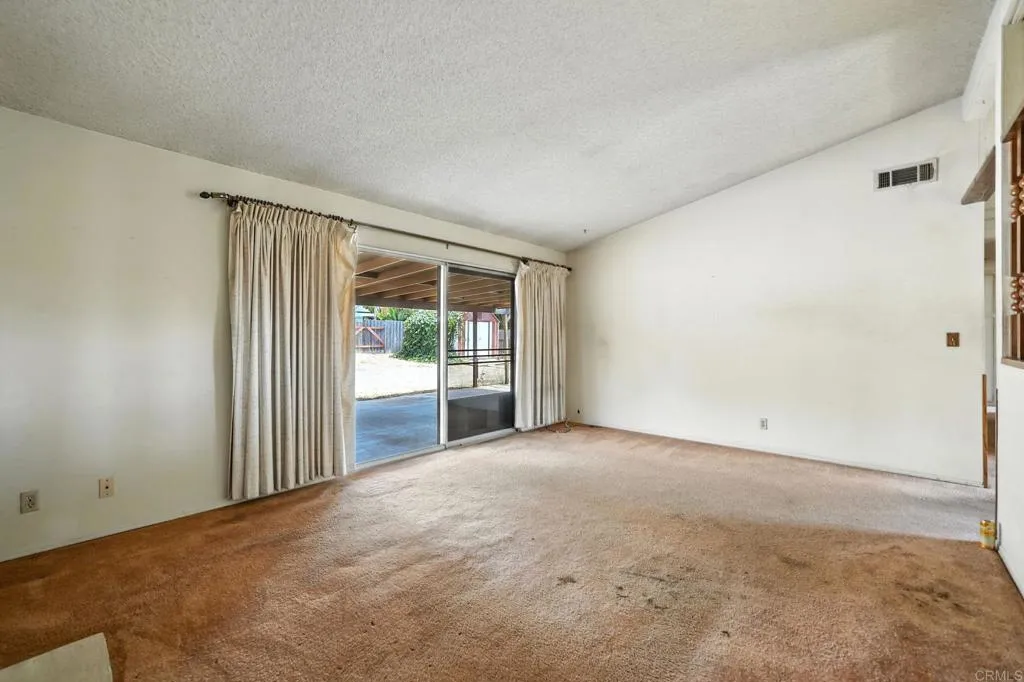 https://cdn.realtyfeed.com/cdn/127/306525998/30e3706b9f773310022e0a30b92122e2.webp