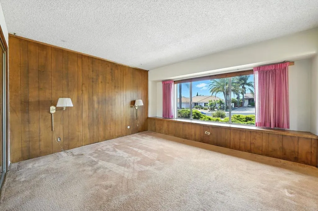 https://cdn.realtyfeed.com/cdn/127/306525998/4dcd3b3377bc49e128ccbf079f807701.webp