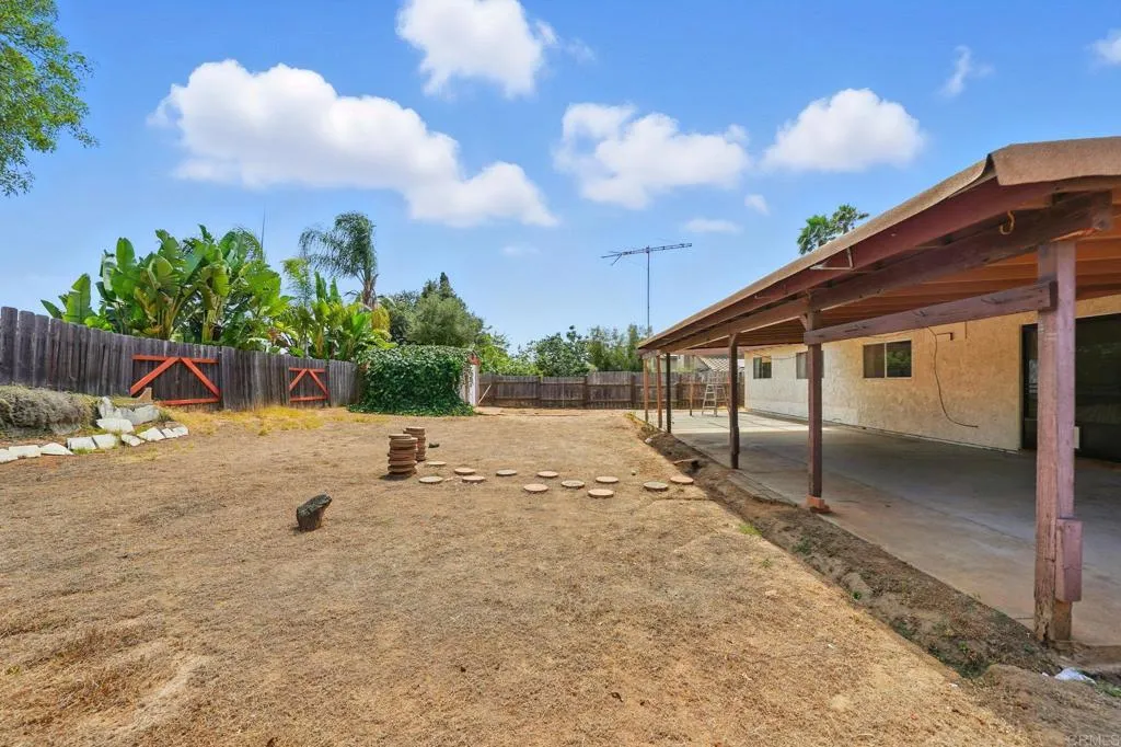 https://cdn.realtyfeed.com/cdn/127/306525998/5f59ecbe5f607c72e4c75baf8e5b20bf.webp
