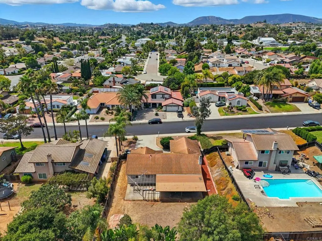 https://cdn.realtyfeed.com/cdn/127/306525998/b82c2fbaa1fae036a445fcd20241b8f2.webp