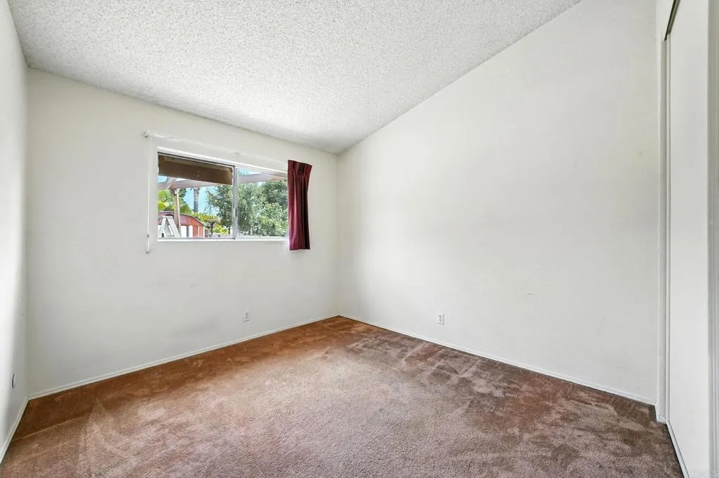 https://cdn.realtyfeed.com/cdn/127/306525998/d24996e18de099b4ee7946c785a4d5a6.webp