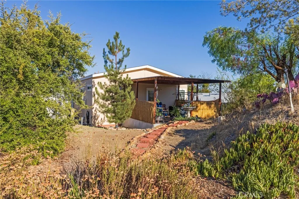 https://cdn.realtyfeed.com/cdn/127/306526015/0599513f596a384a230713038a02dd3b.webp