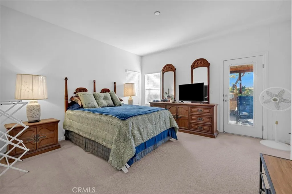 https://cdn.realtyfeed.com/cdn/127/306526015/17a2314e69fbf6cde5da4e549d808e60.webp
