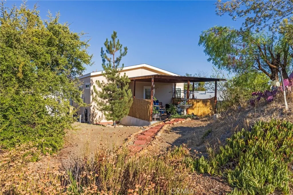 https://cdn.realtyfeed.com/cdn/127/306526015/6542ba89e16d8ef7d6755a295eb934b1.webp