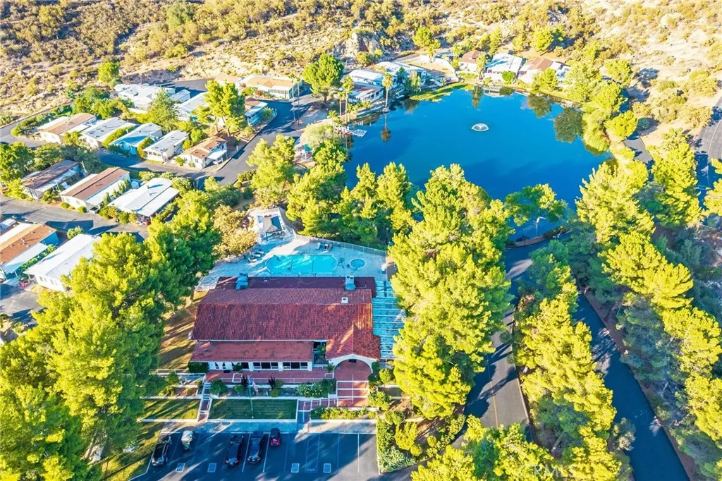 https://cdn.realtyfeed.com/cdn/127/306526015/6ba6d2f2d7f11ec30fa3da1e7d3ef4bf.webp
