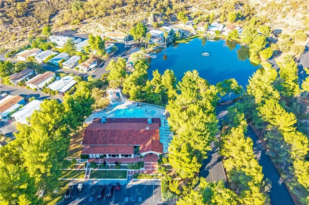 https://cdn.realtyfeed.com/cdn/127/306526015/81de53d9810b1a9ed15479d279eb2930.webp