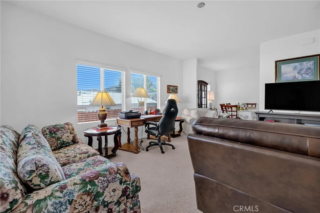https://cdn.realtyfeed.com/cdn/127/306526015/95e4736aea9894bb472cf87bf69ee8b4.webp