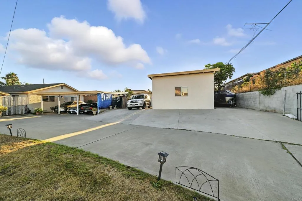 https://cdn.realtyfeed.com/cdn/127/306526017/4f5fccaa5937edc0fa44a8ba879a2d2c.webp