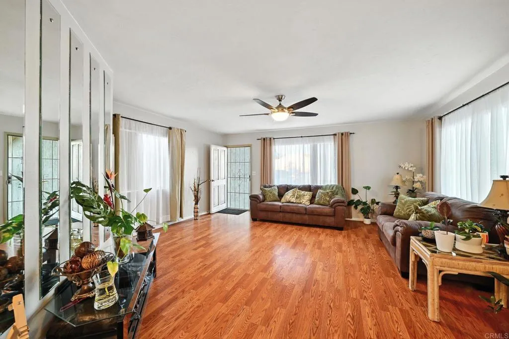 https://cdn.realtyfeed.com/cdn/127/306526017/8c84d653e959b266fd7f22dd8a0f1ed7.webp