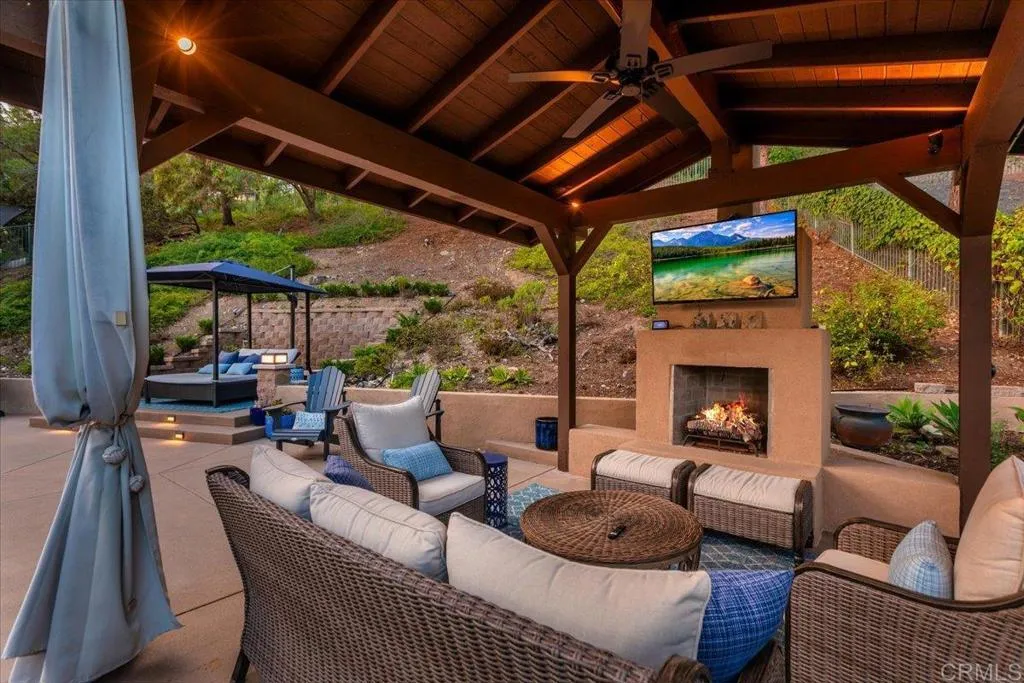 https://cdn.realtyfeed.com/cdn/127/306526062/203ac2228312985fa89296461ce32665.webp