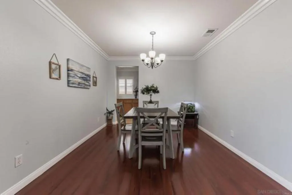 https://cdn.realtyfeed.com/cdn/127/306526074/79725f16c6e41a0bd8bd9f5d17a66d34.webp