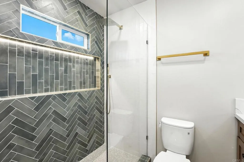 https://cdn.realtyfeed.com/cdn/127/306526108/0883869dfd999a6dcb2b69bbcf28df5d.webp