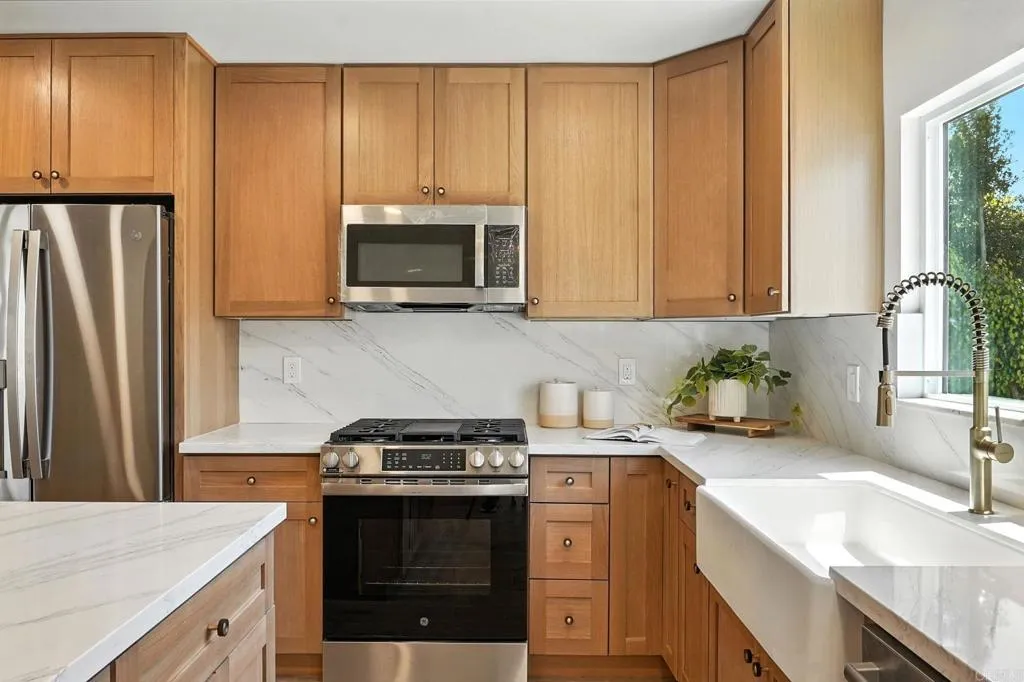 https://cdn.realtyfeed.com/cdn/127/306526108/888d0c746b66091f36c19612374d65a3.webp