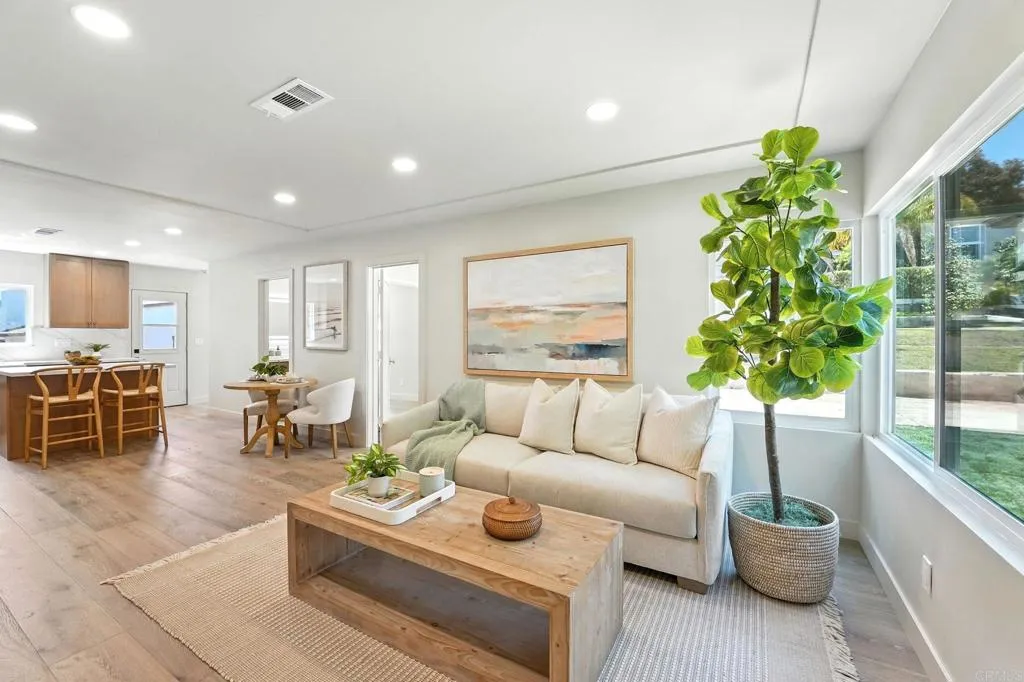 https://cdn.realtyfeed.com/cdn/127/306526108/bccba4d4ac7c328609ac7c8fa38043f1.webp