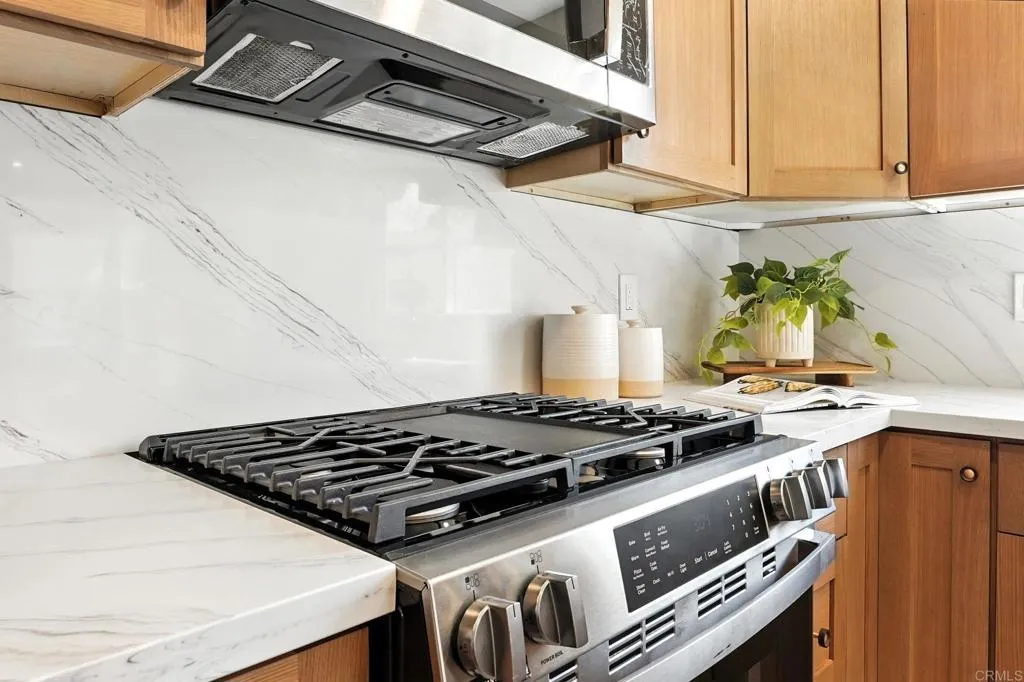 https://cdn.realtyfeed.com/cdn/127/306526108/de33cf0a3f3e9f0223dd20ba0670a9db.webp