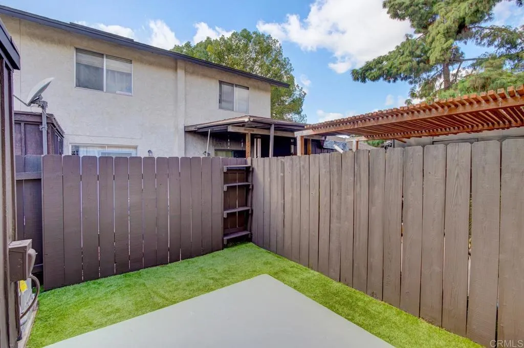 https://cdn.realtyfeed.com/cdn/127/306526111/710b5e03948d8d972e0252e488784d9d.webp
