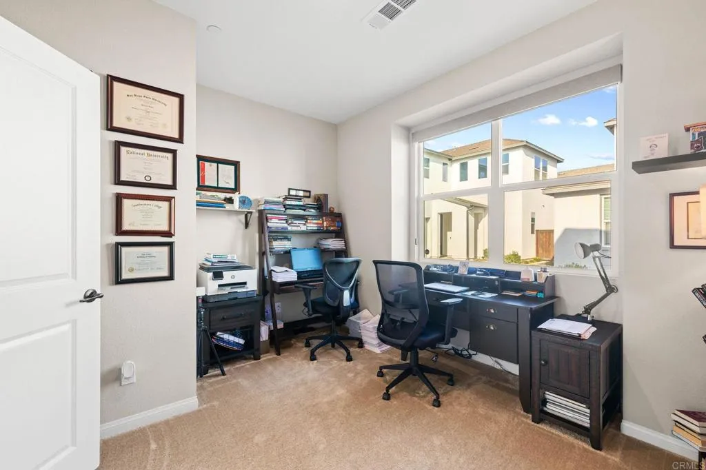 https://cdn.realtyfeed.com/cdn/127/306526112/8a7a78d7e340f6fa4d6577f154edae80.webp