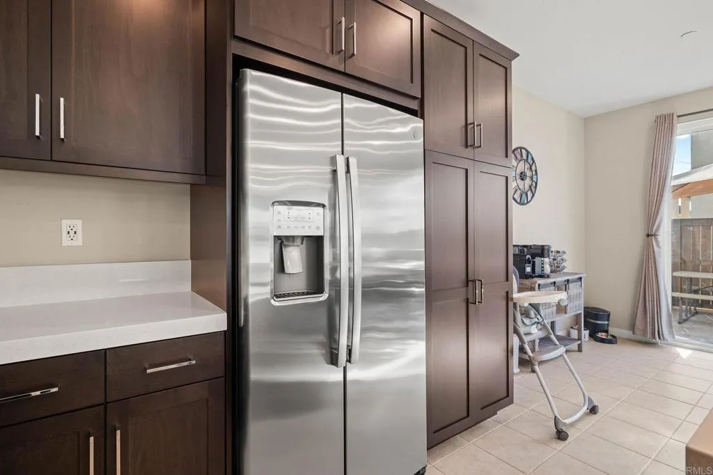 https://cdn.realtyfeed.com/cdn/127/306526112/a5f4fe691b81e87c086dd30f3b181d7b.webp