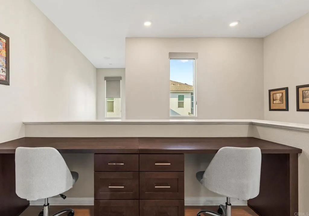 https://cdn.realtyfeed.com/cdn/127/306526112/e498e0aee1c23fdcd6497a898a25027b.webp