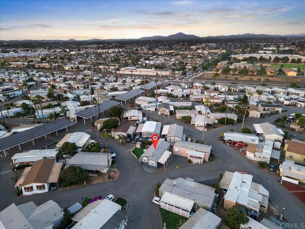 https://cdn.realtyfeed.com/cdn/127/306526176/f8c763a5405172e2a55ee13ea37457e7.webp
