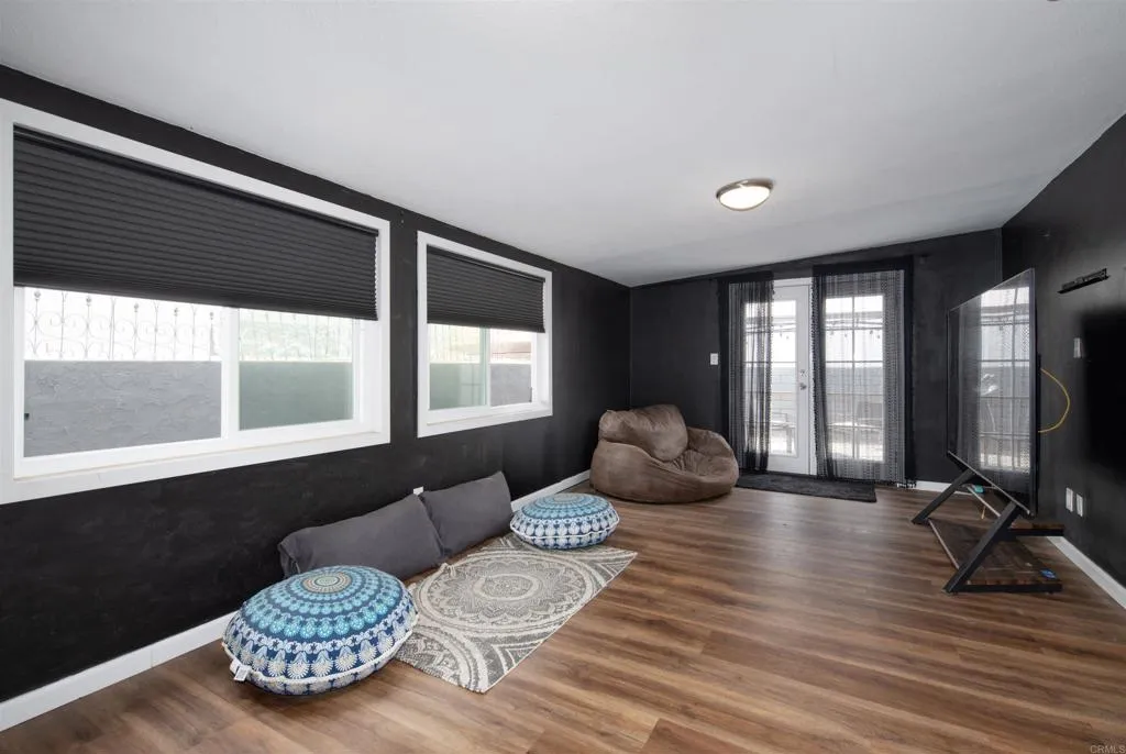 https://cdn.realtyfeed.com/cdn/127/306526261/33c5ffd3da6f15135f55f770156ed459.webp