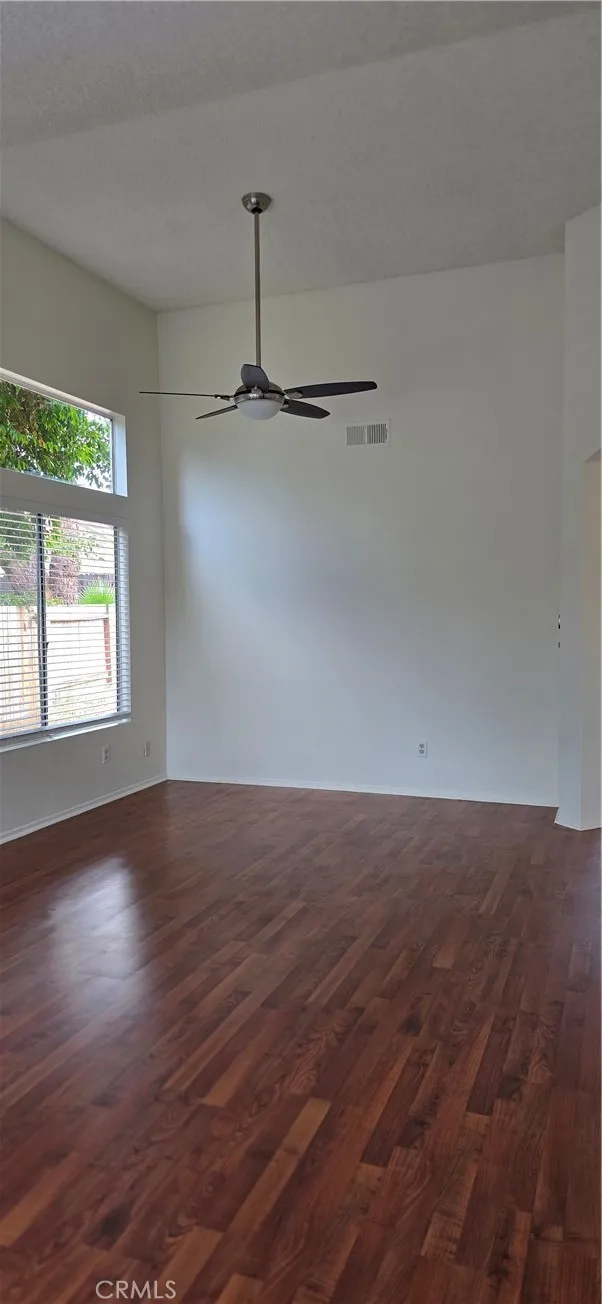 https://cdn.realtyfeed.com/cdn/127/306526285/c8d7eea7d1b489d56844f2525484d620.webp