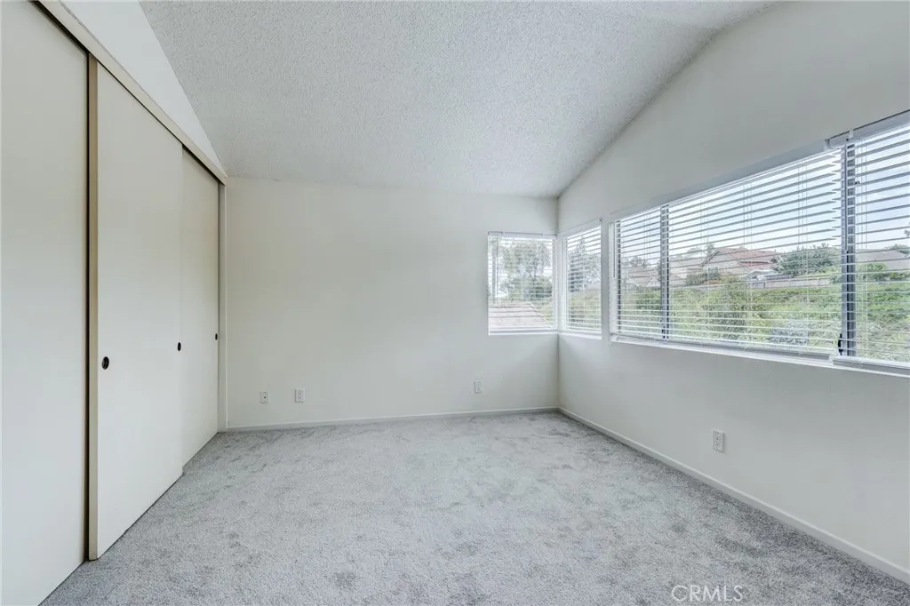 https://cdn.realtyfeed.com/cdn/127/306526288/26612971239f7bf7a2b66e7c0d2f8a2a.webp