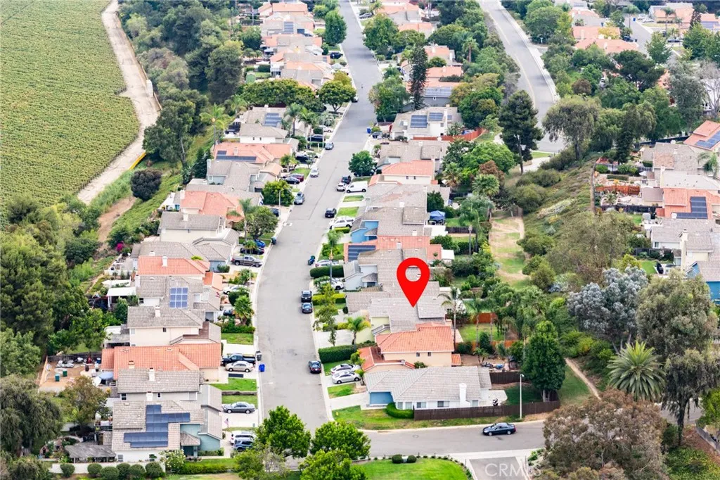 https://cdn.realtyfeed.com/cdn/127/306526288/80f99baf6ea8745cb954020f6a43330c.webp