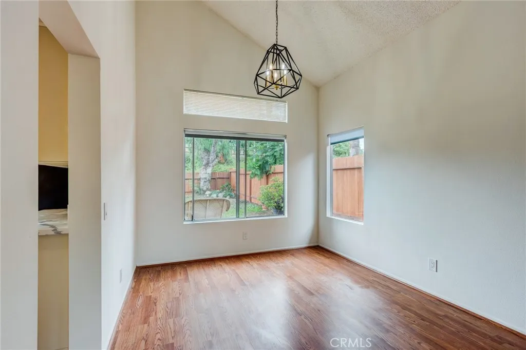 https://cdn.realtyfeed.com/cdn/127/306526288/e40fc3afb9ba63155a0742f8c463547a.webp