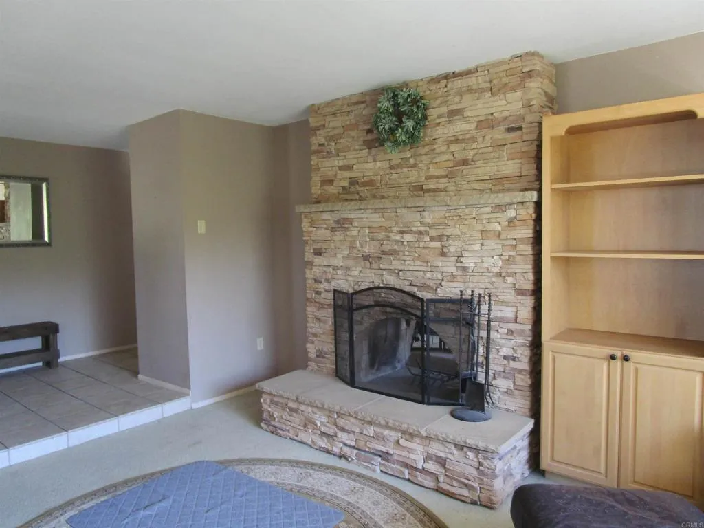 https://cdn.realtyfeed.com/cdn/127/306526316/cb2eb0fde73b02afeb1b10411ebdc59c.webp