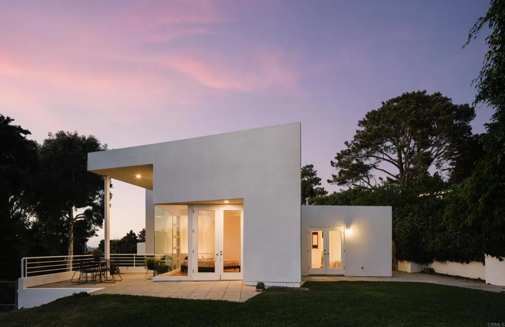 https://cdn.realtyfeed.com/cdn/127/306526330/3b0218ee87ce2615e6923d413fe9feb2.webp