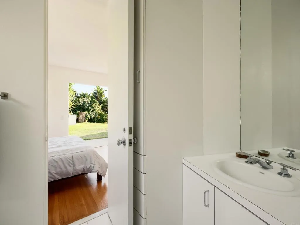 https://cdn.realtyfeed.com/cdn/127/306526330/8deb0eab7816c86665c7159f0f434a3b.webp