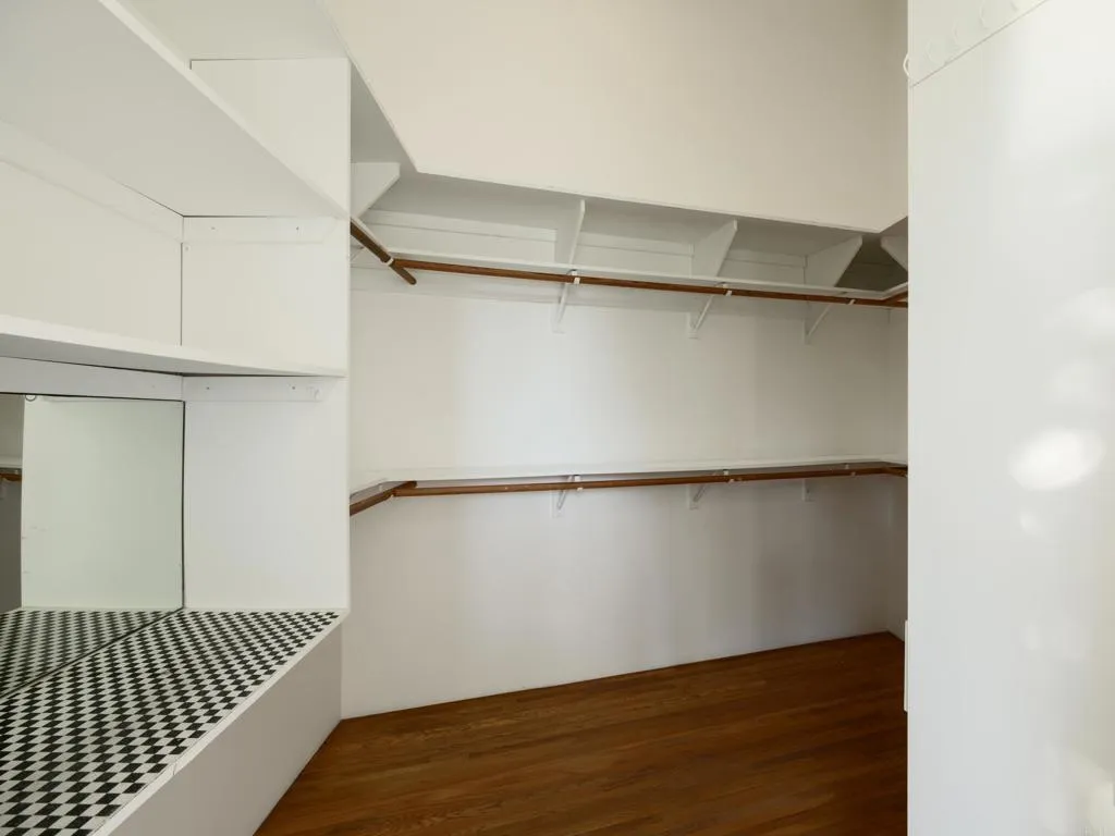 https://cdn.realtyfeed.com/cdn/127/306526330/c0828309e9701578185b05c4441e7087.webp