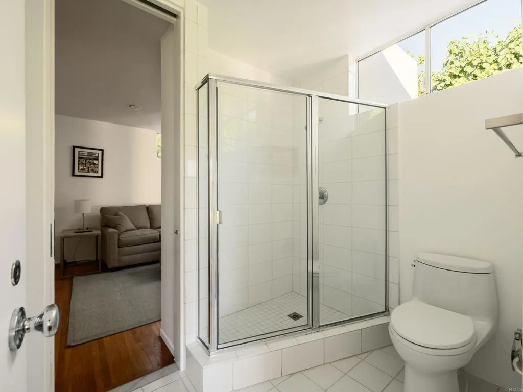 https://cdn.realtyfeed.com/cdn/127/306526330/c25717b8f6dcfc6b8b38f9c89e1c315f.webp