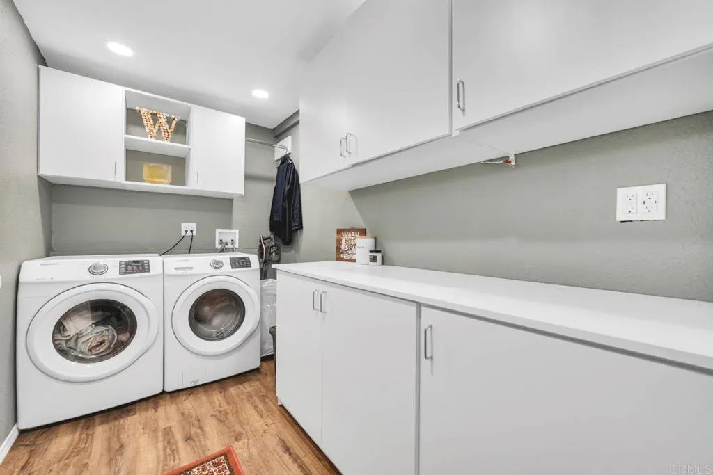 https://cdn.realtyfeed.com/cdn/127/306527493/081bf69d8ecde4e478efa88e6178a6d7.webp