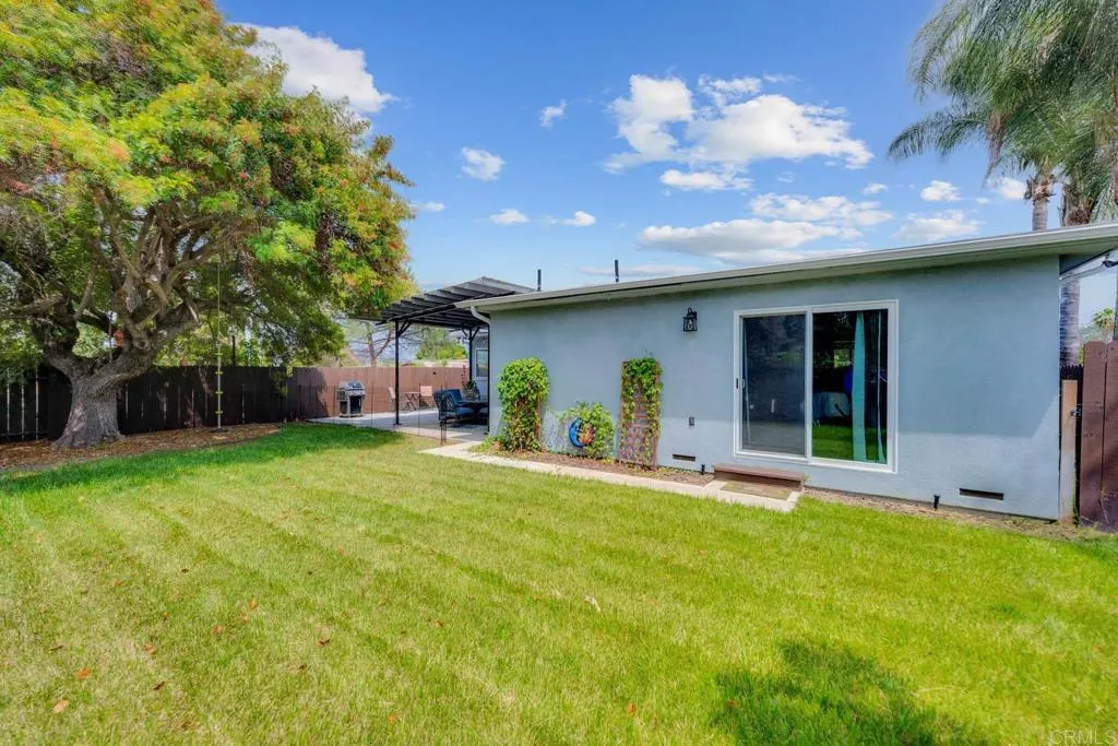 https://cdn.realtyfeed.com/cdn/127/306527493/a5ac680fb3f2b3a77d8ed848b48e8b11.webp