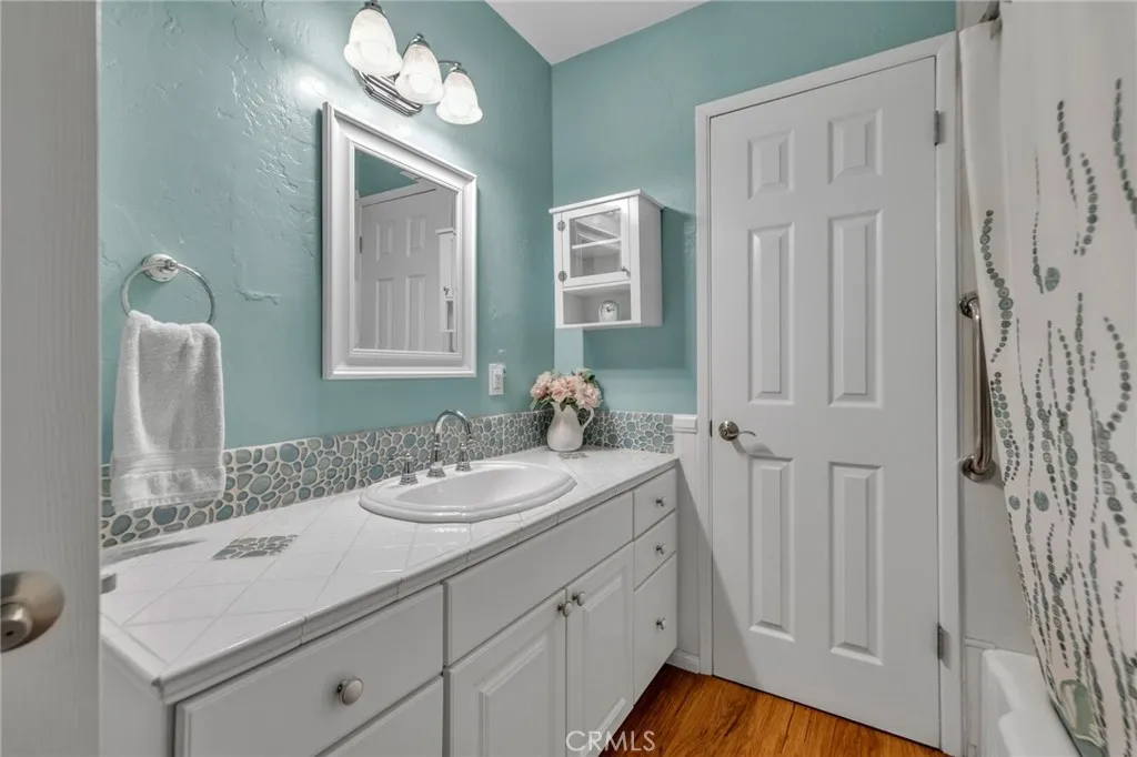 https://cdn.realtyfeed.com/cdn/127/306527499/4e6e2b61e2ea99507cc7aa6cc1c1de68.webp