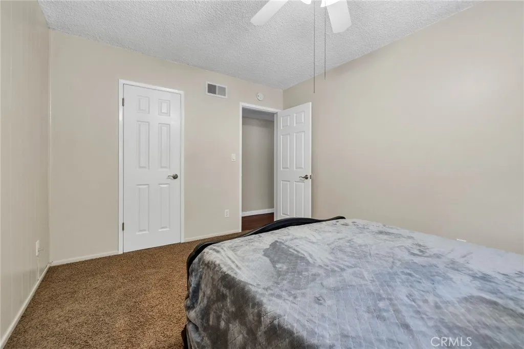 https://cdn.realtyfeed.com/cdn/127/306527499/def47bccbe709898e59def31844f6c82.webp