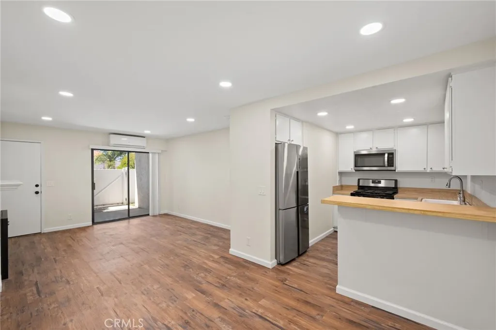 Photo #4: PW25191269 Listing 