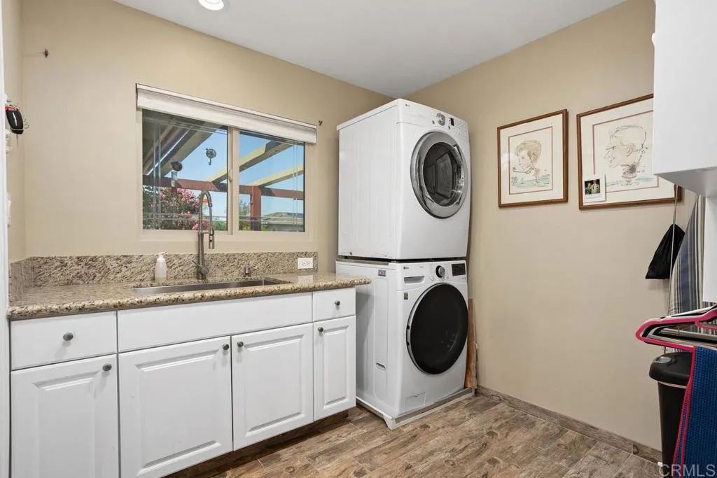 https://cdn.realtyfeed.com/cdn/127/306527529/a5dd0881977b9a129f04a0dbb7a5eb72.webp