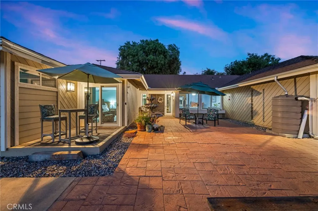 https://cdn.realtyfeed.com/cdn/127/306527535/2dc094972d3fa4fca65961a7ca1e0b7b.webp