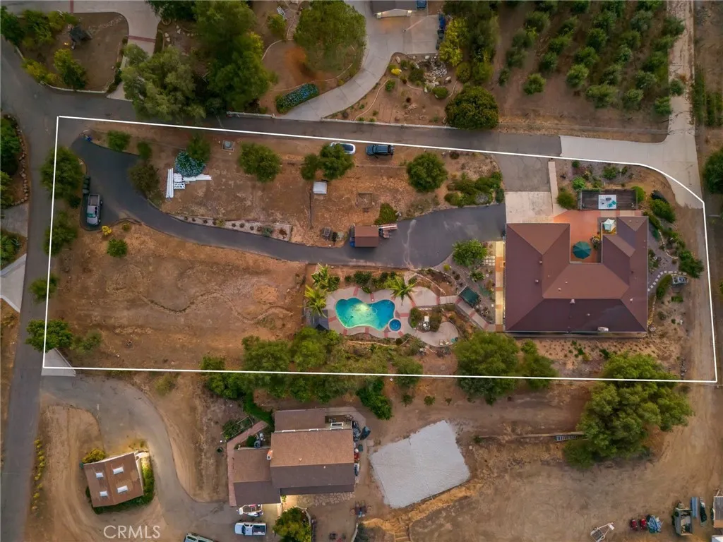 https://cdn.realtyfeed.com/cdn/127/306527535/3f3634ca35b66725cbe85d880c70e971.webp