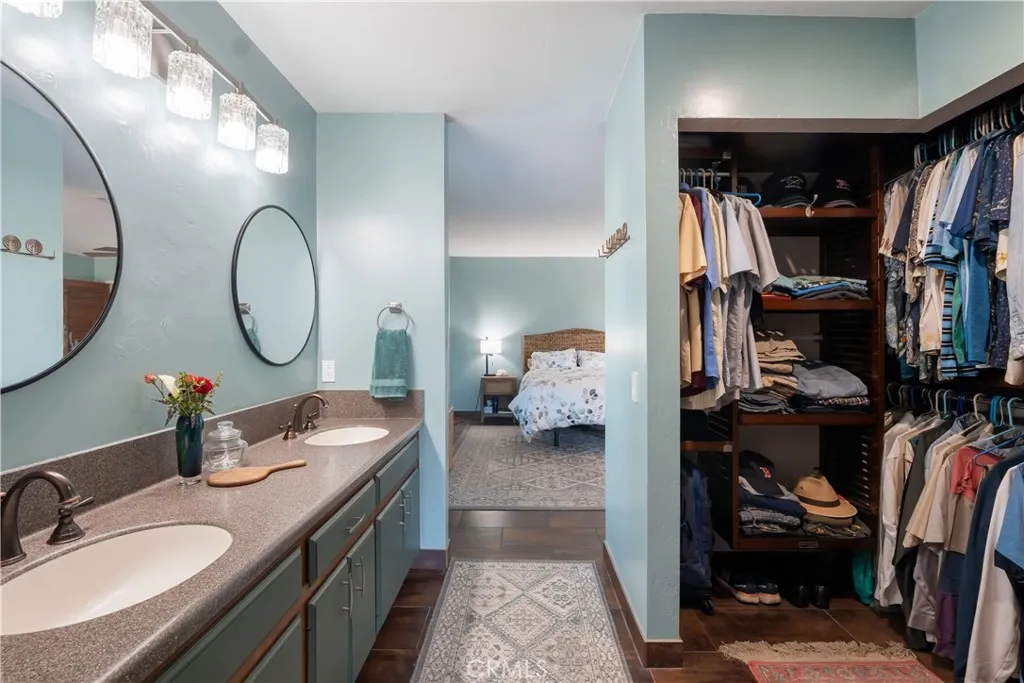 https://cdn.realtyfeed.com/cdn/127/306527535/7a541e0d42aa3146b3458fe3fcc2195d.webp