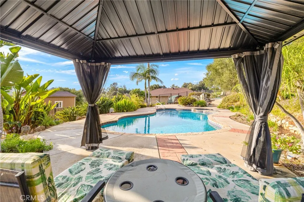 https://cdn.realtyfeed.com/cdn/127/306527535/c9da57b9862a5c5e8ff98def093ba521.webp