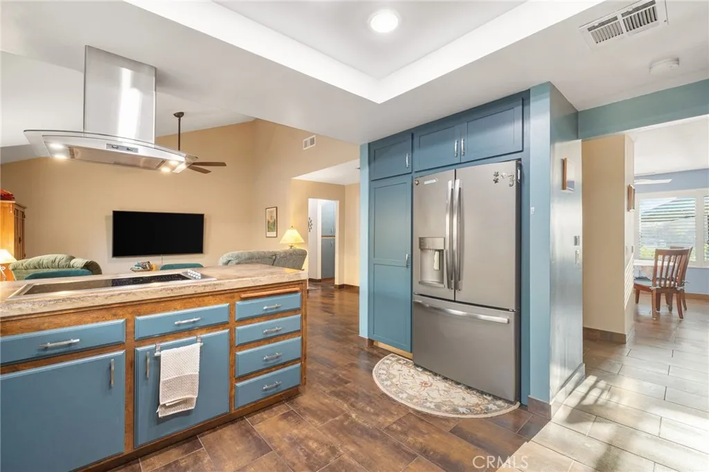 Photo #14: OC25191308 Listing: Photo #14